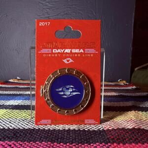 Disney DCL Star Wars Day at Sea 2017 R2-D2 Porthole Hinged Pin PP119973